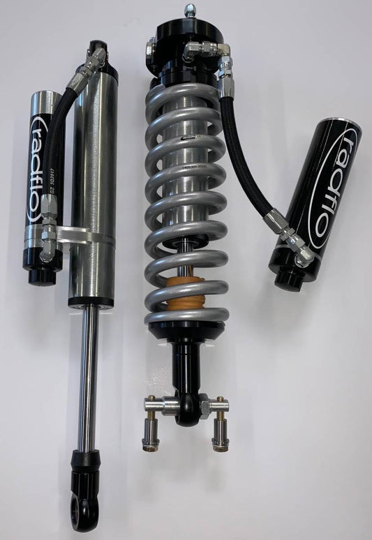 Radflo 2.5 Coilover Kit Chevy Colorado 2012+ 2" Lift Res And Comp Adj 6CC-002-0A