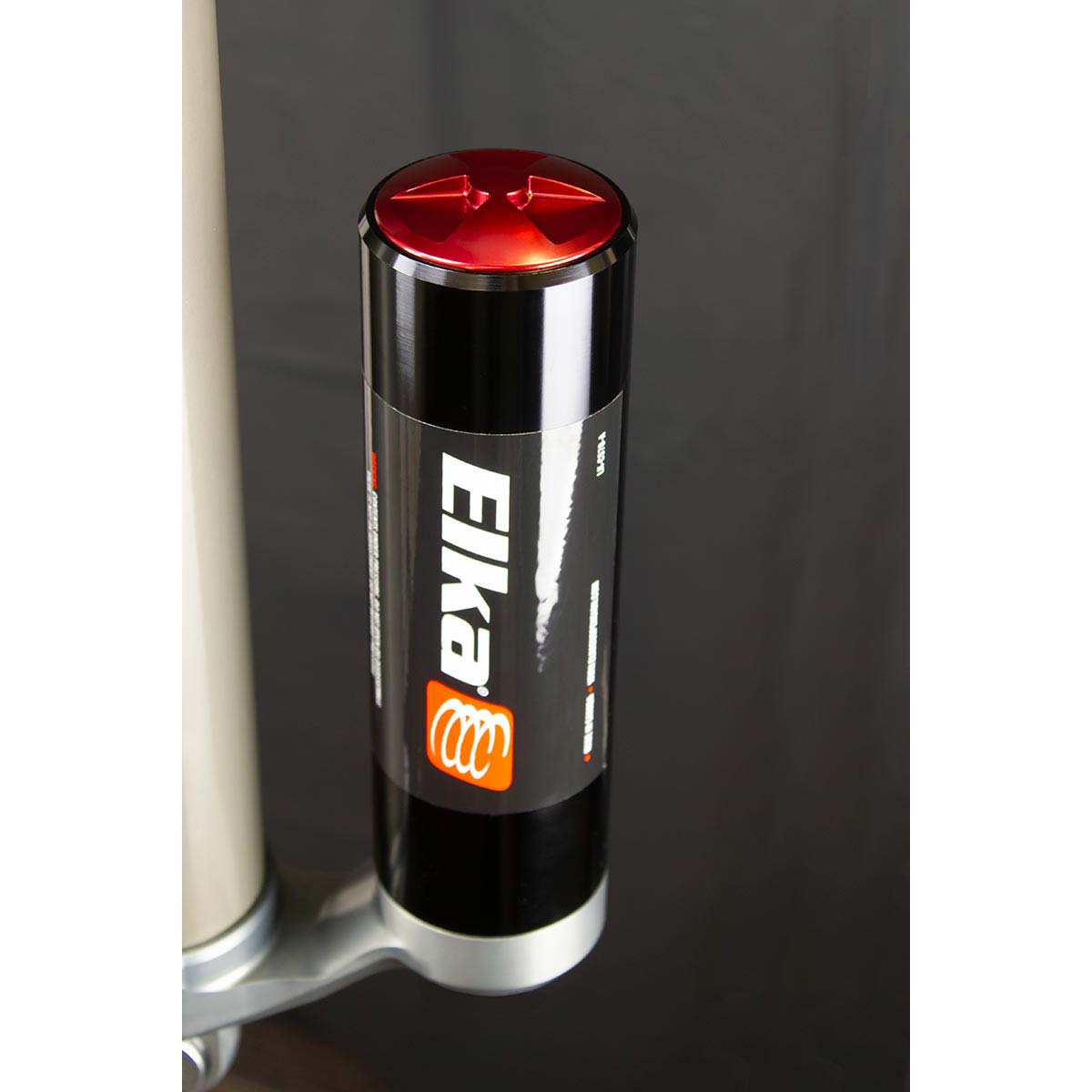 Elka 2.5 Piggyback Rear Shocks Ford RANGER (XL / XLT / LARIAT) 2019-2023 (90607) - image 2